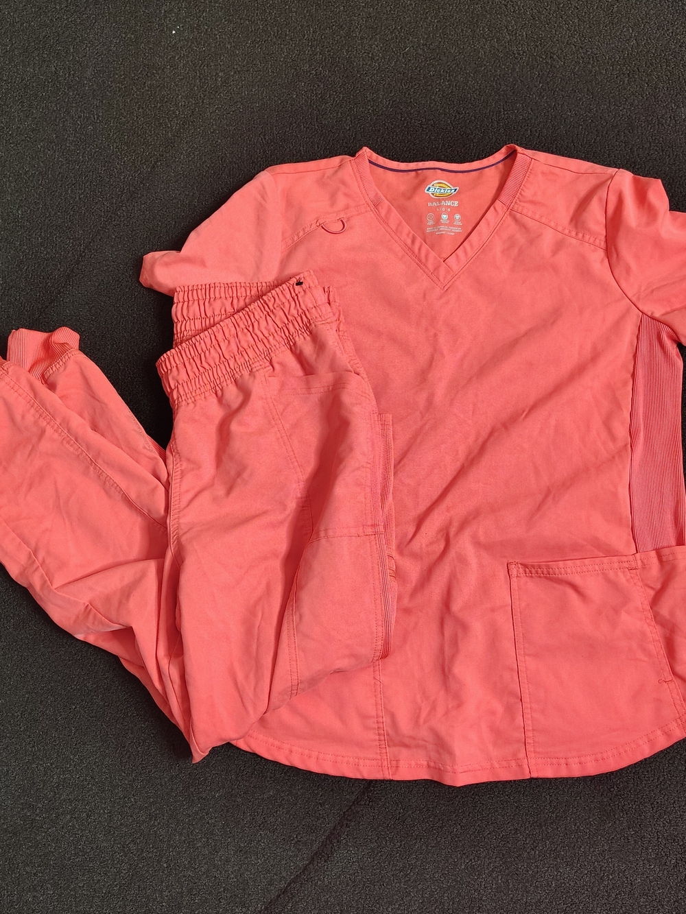 Dickies Coral Uniform Scrub Top Women's Size Large Jogger Pants Size Medium Set